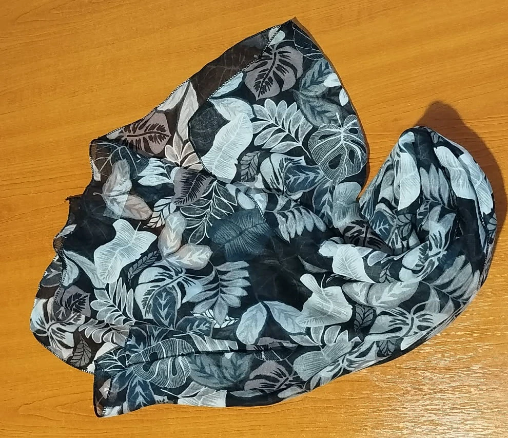 Dámská šála / šál XXL dlouhá Monstera 185x90cm černá M180-71