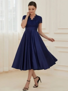 Ever Pretty společenské šaty s krátkým rukávem a kapsami EP40400-3 modrá XS / S / L / 6XL / 7XL / 8XL (Skladem: L)